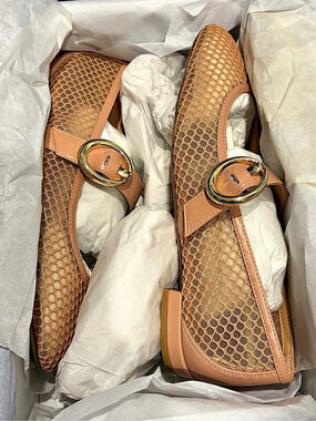 Stuart Weitzman Arabella Mary Jane Flats *Never Worn*